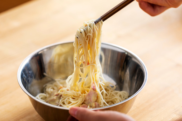 カルボナーラそうめん（ソースと和える）