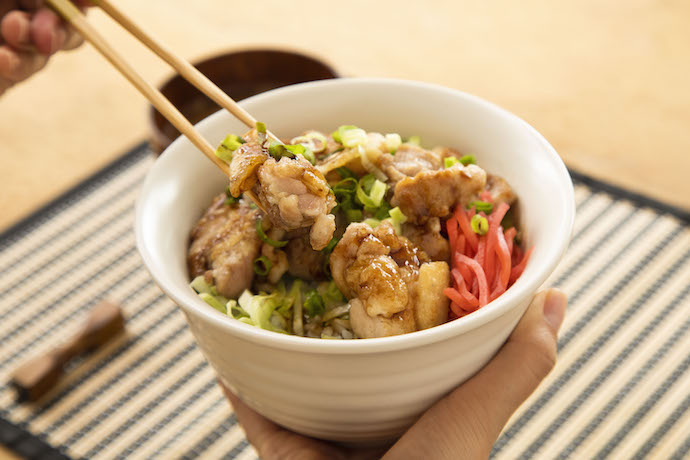 まるでソースチキンカツ丼