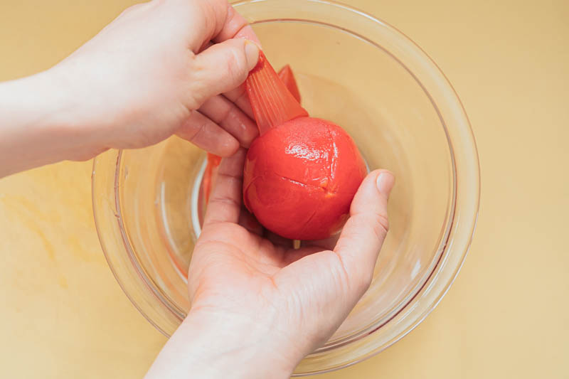 トマトの湯剥き