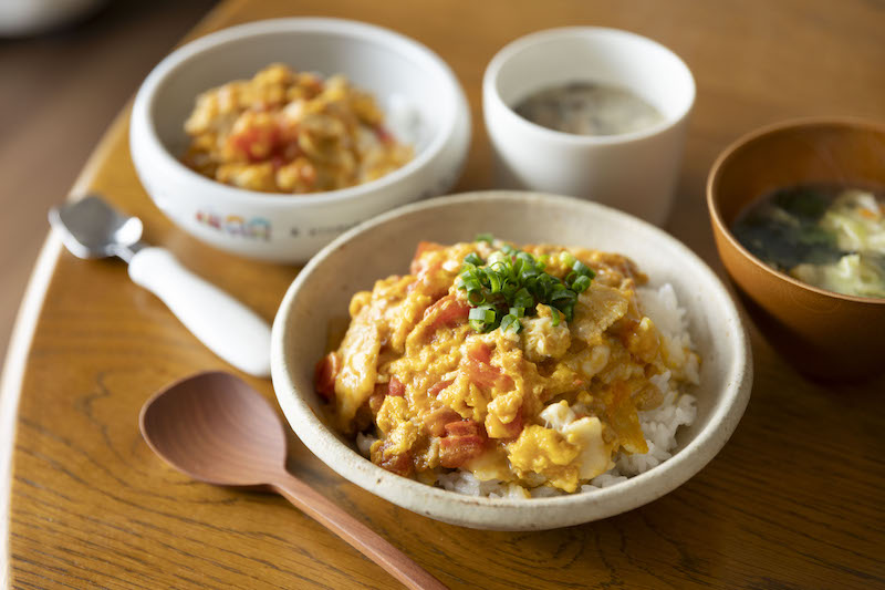 トマたまチーズカレー豚丼